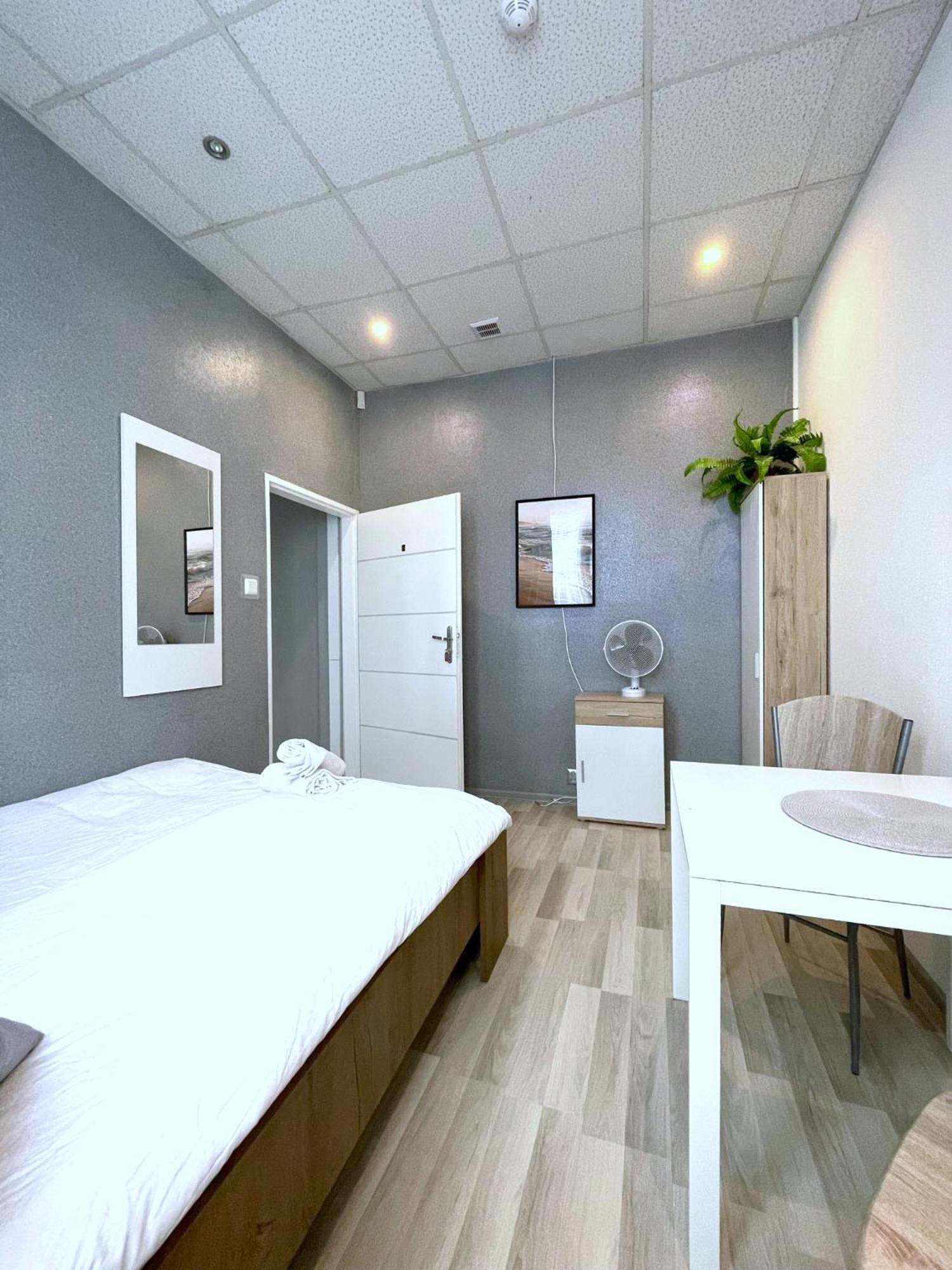 Keja Rooms - Pokoje Noclegi W Centrum Gdyni Gdynia Exterior photo